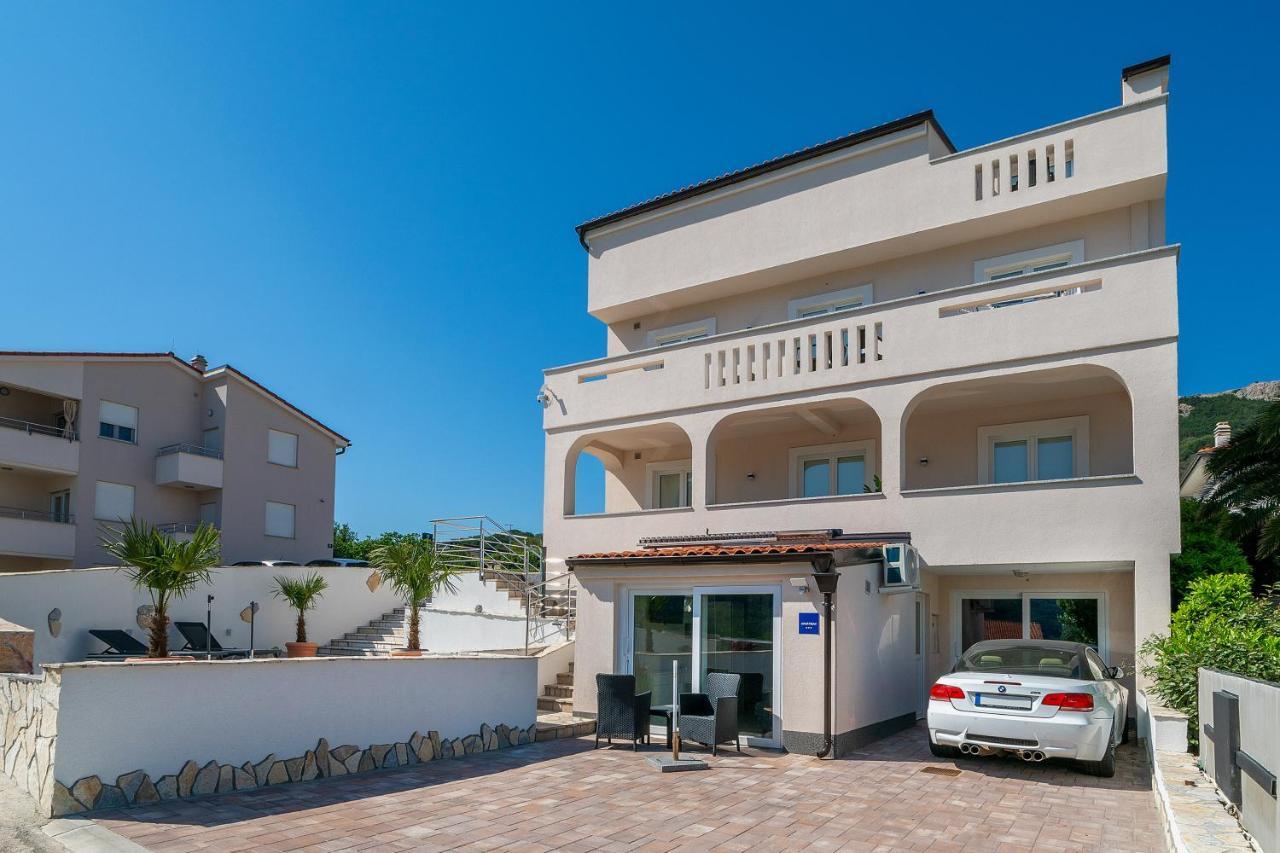 Apartments Gerta With Terrace Башка Экстерьер фото